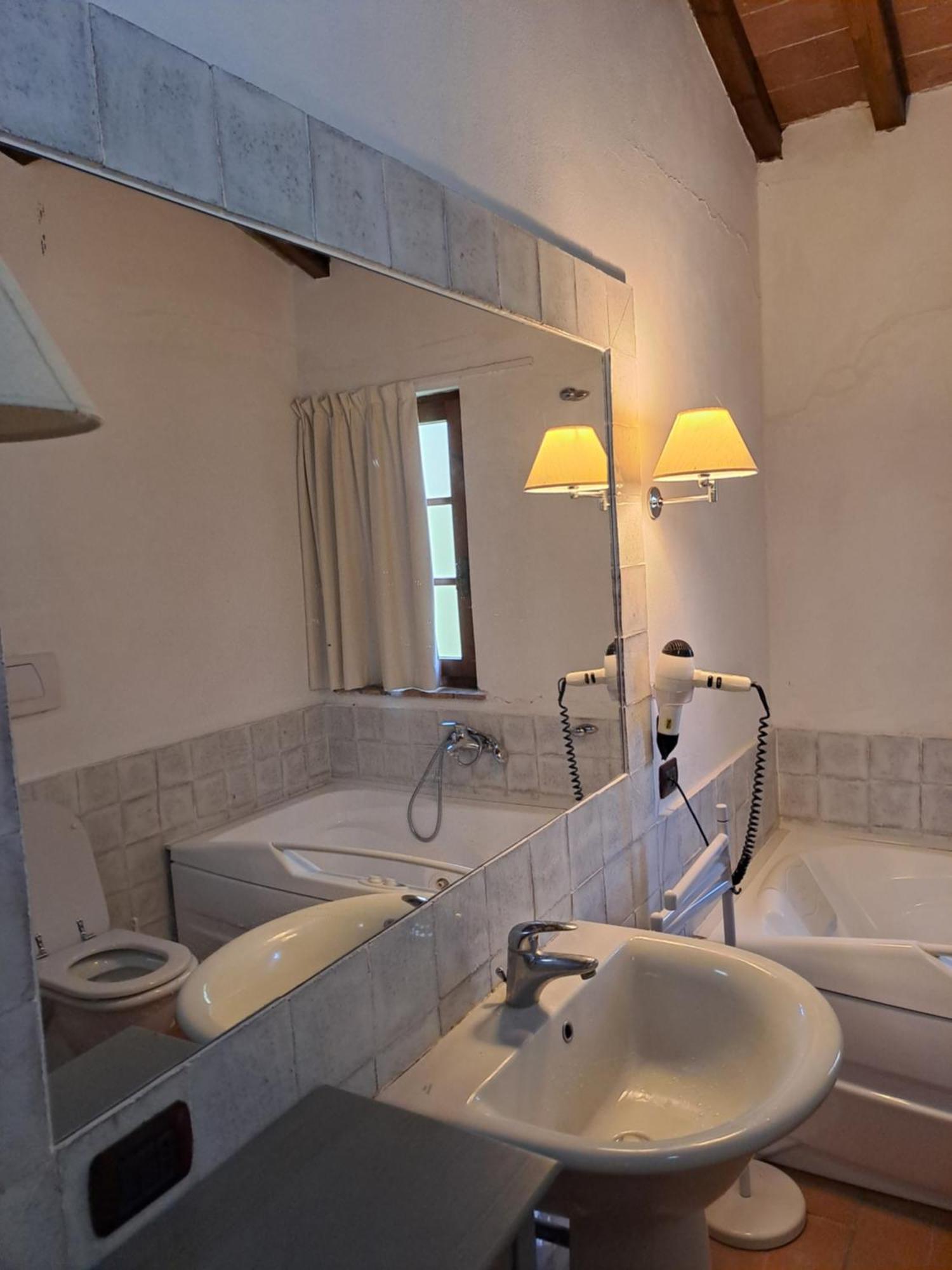 Agriturismo Villetta Di Monterufoli Монтеверді-Мариттімо Номер фото